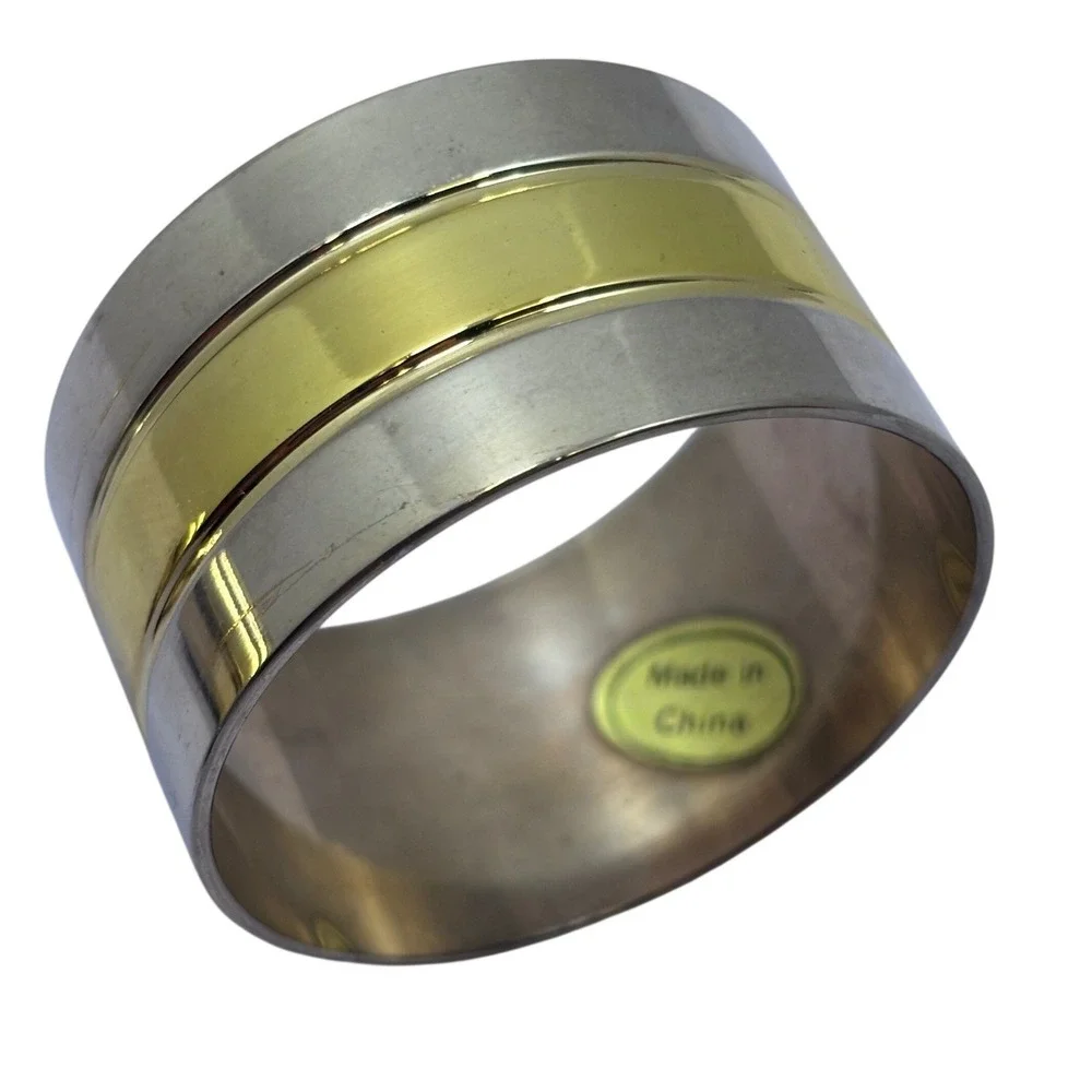 Set of 8 Two Tone Silver and Gold Metal Napkin Rings Modern Table Decor‎